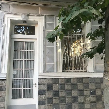 Nice Room Duplex Tbilisi Buitenkant foto