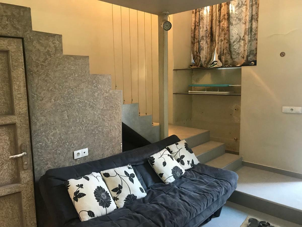 Nice Room Duplex Tbilisi Buitenkant foto